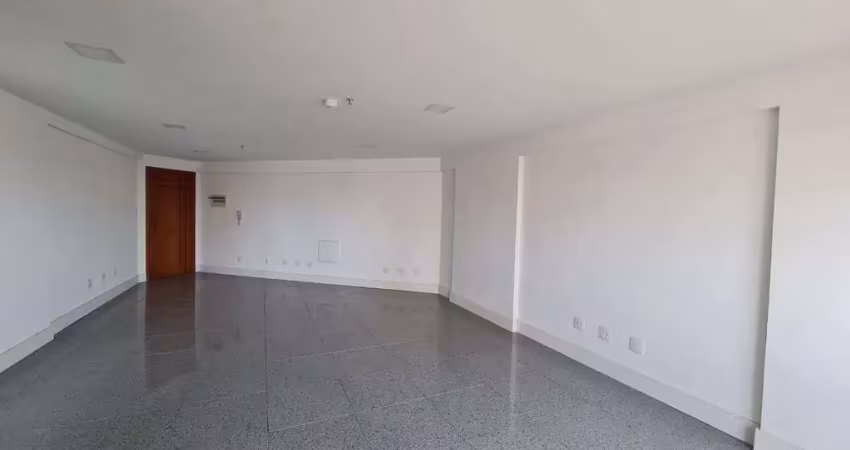 Sala comercial para alugar na Avenida Senador Pinheiro Machado, Vila Mathias, Santos