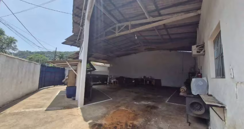 Barracão / Galpão / Depósito para alugar na Rua Fritz Gut, Vila São Jorge, Santos
