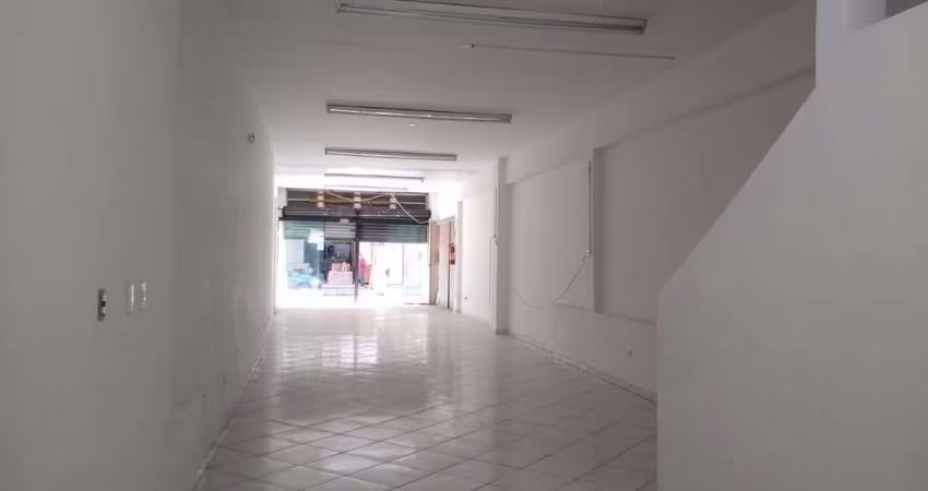Ponto comercial para alugar na Rua Amador Bueno, 124, Centro, Santos