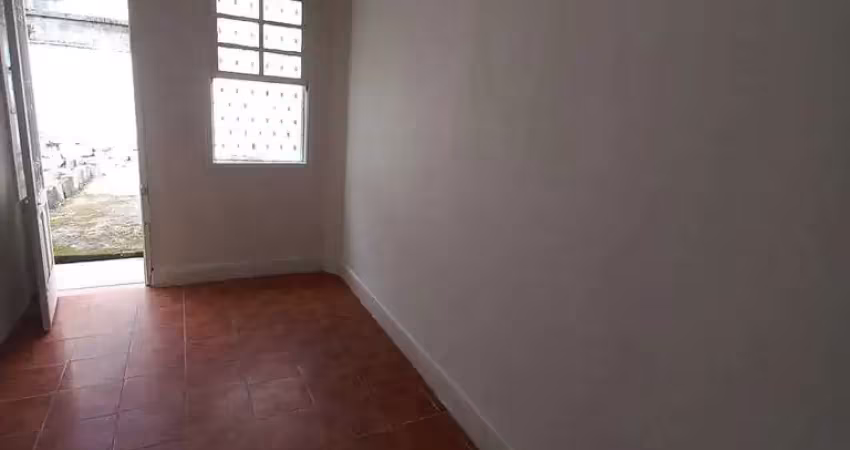 Casa com 1 quarto para alugar na Rua Antonio Bento, Vila Mathias, Santos