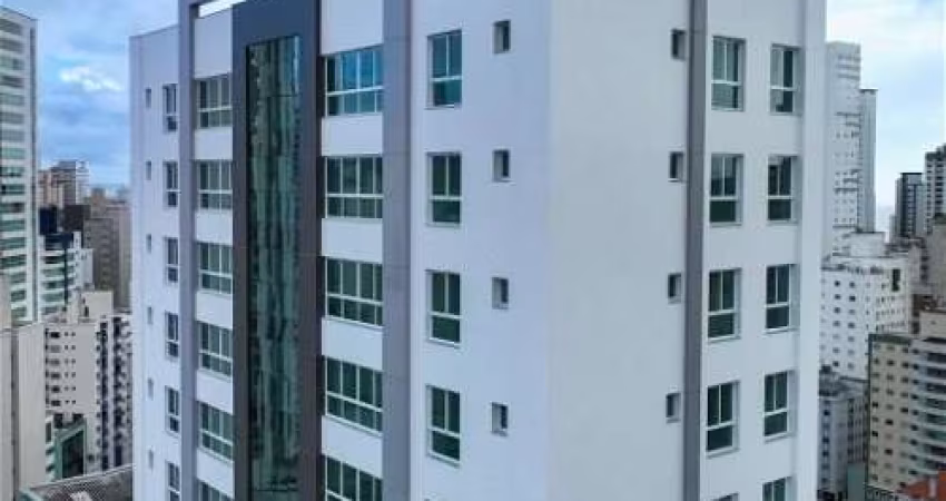 Apartamento para Venda no bairro Centro em Balneário Camboriú, 4 quartos sendo 2 suítes, 2 vagas, Sem Mobília, 270 m² privativos,