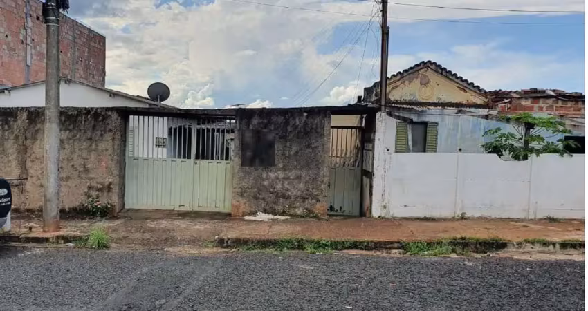 Terreno à venda na Rua Estados Unidos, Osvaldo Rezende, Uberlândia