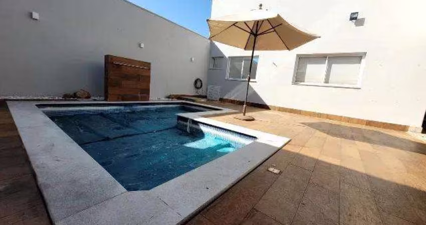 Casa para Venda em Uberlândia, Cidade Jardim, 4 dormitórios, 2 suítes, 2 banheiros, 4 vagas