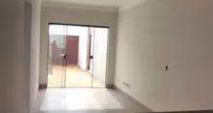Casa para Venda em Uberlândia, Laranjeiras, 3 dormitórios, 1 suíte, 1 banheiro, 2 vagas