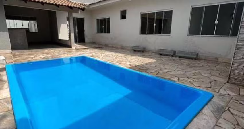 Casa para Venda em Uberlândia, Morada da Colina, 3 dormitórios, 1 suíte, 2 banheiros, 4 vagas