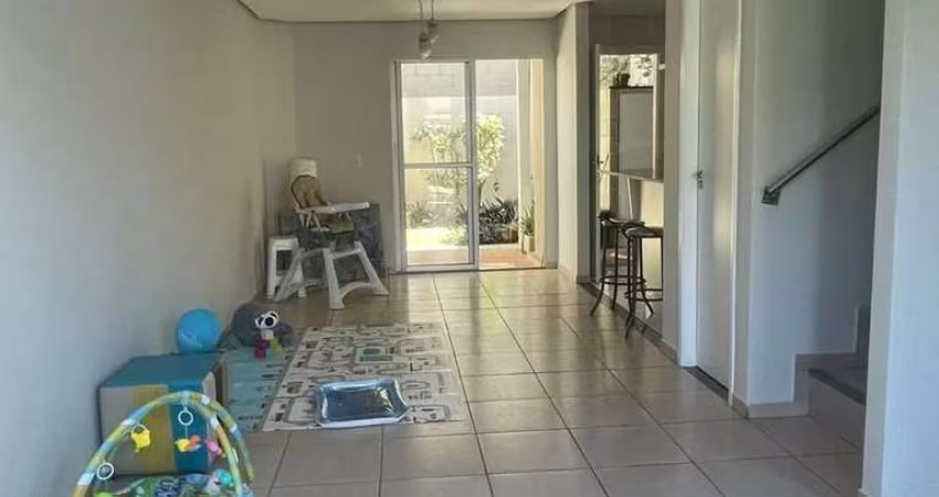 Casa em Condomínio para Venda em Uberlândia, Tubalina, 4 dormitórios, 1 suíte, 2 banheiros, 2 vagas