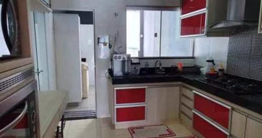 Casa para Venda em Uberlândia, Dona Zulmira, 3 dormitórios, 1 suíte, 1 banheiro, 3 vagas