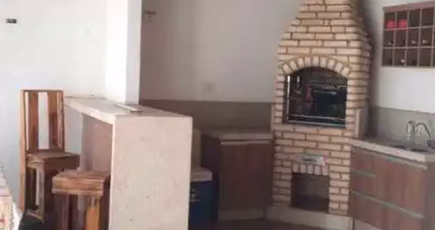 Casa para Venda em Uberlândia, Tocantins, 3 dormitórios, 1 suíte, 2 banheiros, 3 vagas