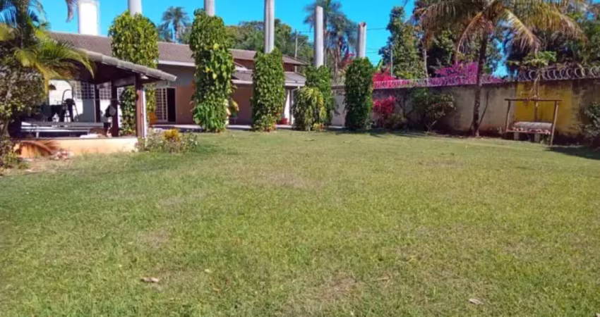Casa para venda em uberlândia, patrimônio, 4 dormitórios, 2 suítes, 3 banheiros, 6 vagas
