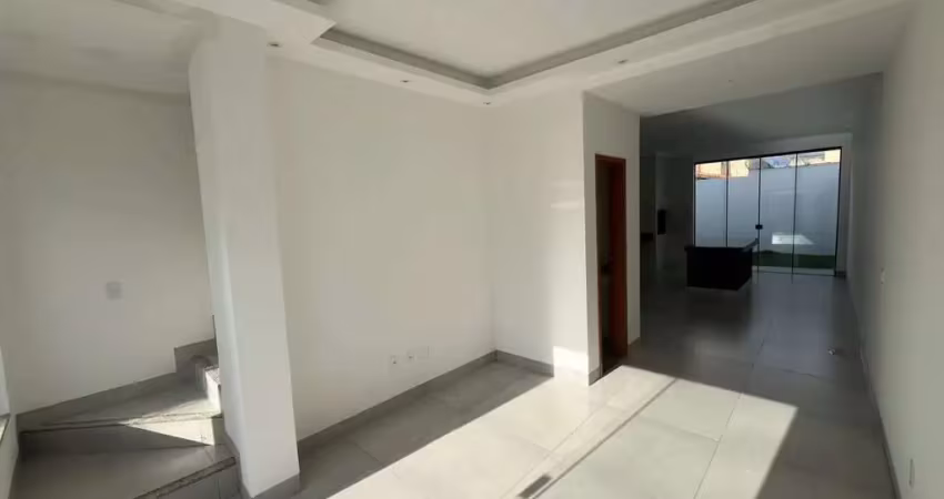 Sobrado para venda em uberlândia, novo mundo, 3 dormitórios, 1 suíte, 1 banheiro, 3 vagas