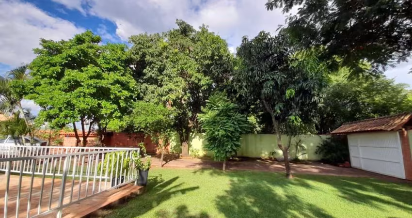 Chácara para Venda em Indaiatuba, Vale do Sol, 7 dormitórios, 1 suíte, 3 banheiros, 2 vagas