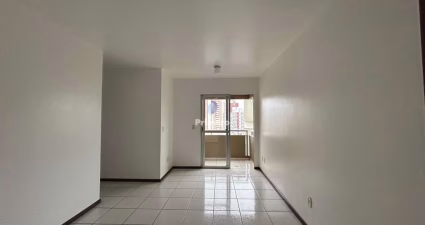 Apartamento de 3 quartos, sendo 1 suíte, 1 garagem, sacada com churrasqueira