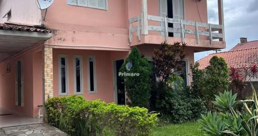 Casa de 3 quartos sendo 1 suíte com closet bairro Prospera Criciuma