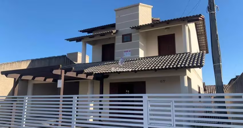Casa no rincão 100 metros do mar com piscina 3 quartos e suite