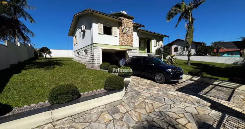 Casa a venda proximo ao rio maina amplo terreno 3 quartos