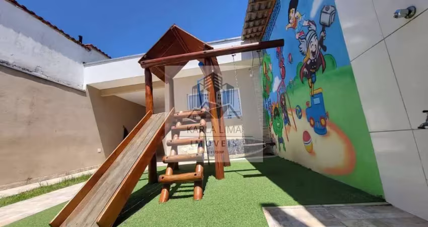 Casa perfeita para família, área de lazer completa, 02 dorm e 01 suíte, no centro  -  bertioga