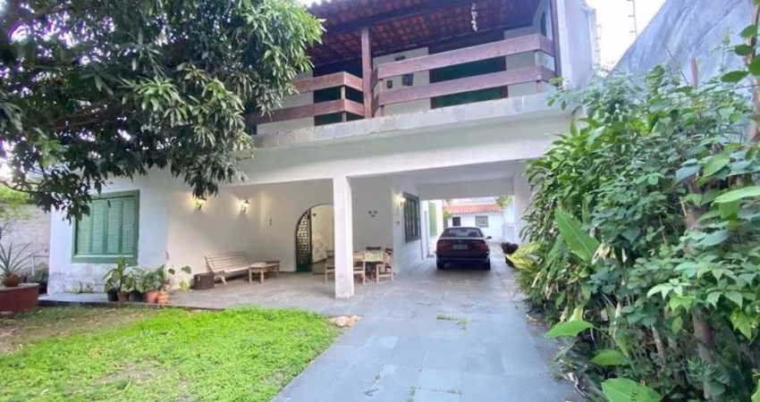 Casa Residencial à venda, Itacoatiara, Niterói - CA0962.