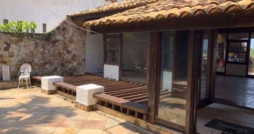 Casa com 4 dormitórios à venda por R$ 1.800.000,00 - Piratininga - Niterói/RJ