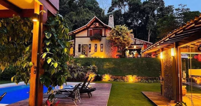Casa Residencial à venda, Pedro do Rio, Petrópolis - CA0641.