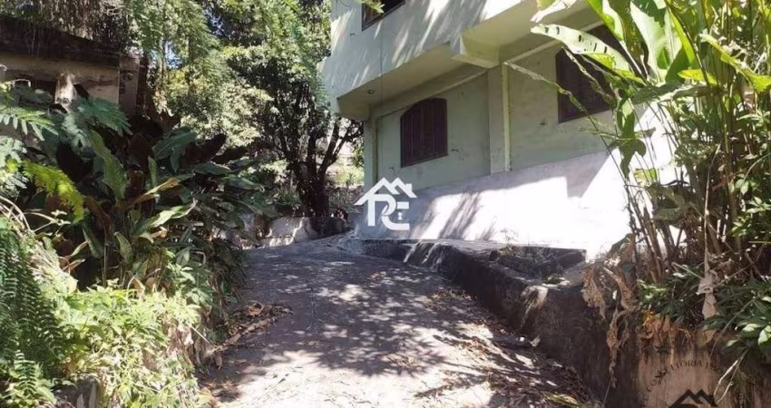 Casa à venda por R$ 380.000,00 - Baldeador - Niterói/RJ