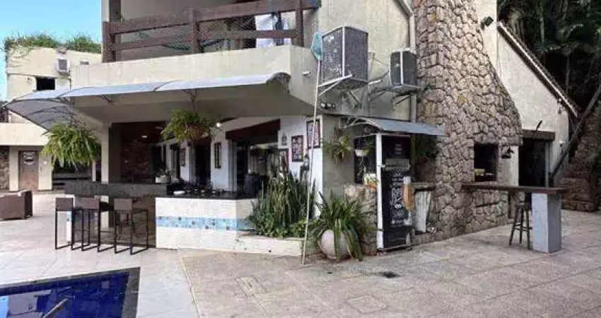 Casa com 5 dormitórios à venda, 949 m² por R$ 2.800.000,00 - São Francisco - Niterói/RJ