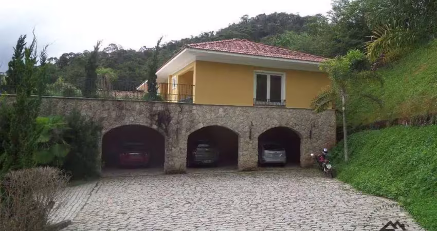 Casa Residencial à venda, Araras, Petrópolis - CA1028.