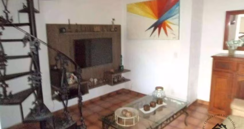 Casa com 3 dormitórios à venda, 190 m² por R$ 850.000,00 - Maria Paula - Niterói/RJ