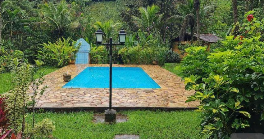 Sítio com 3 dormitórios à venda, 132894 m² por R$ 1.000.000,00 - Barra de São João - Centro - Casimiro de Abreu/RJ
