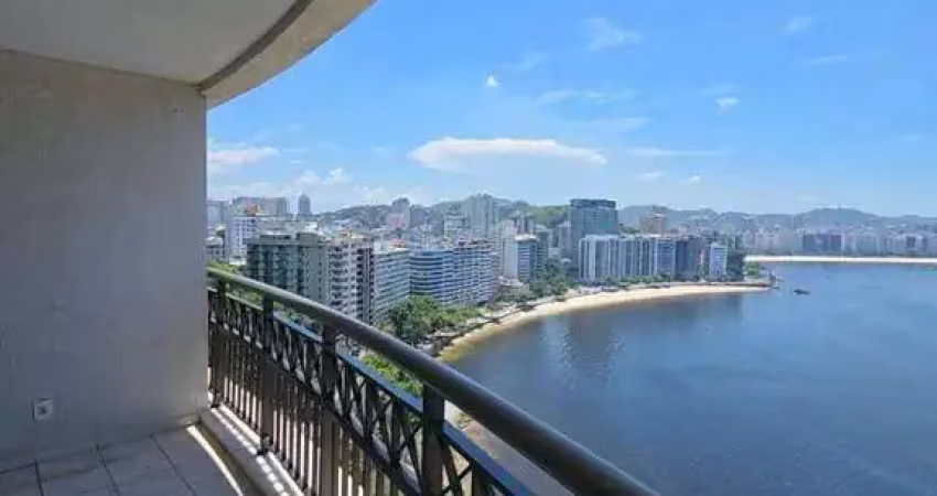 OPORTUNIDADE IMPERDÍVEL! Apartamento alto padrão com vista privilegiada no Ingá, Niterói.