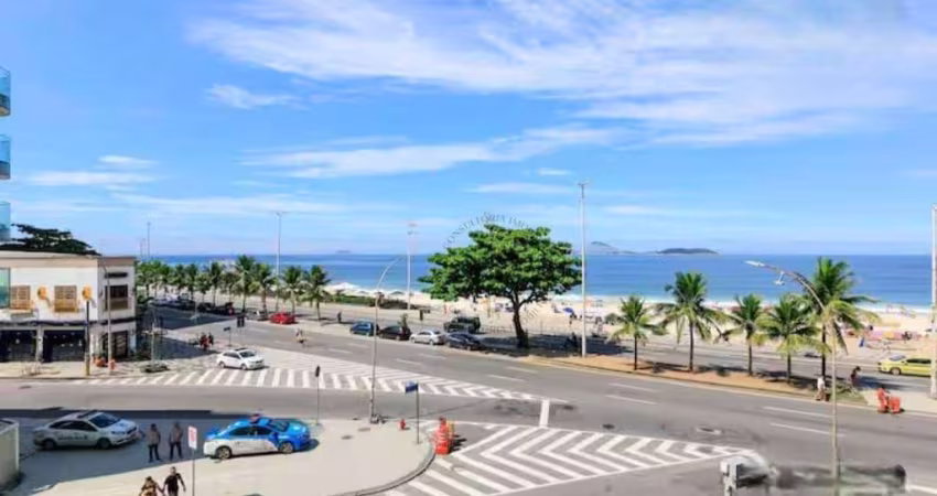 Ipanema - Vieira Souto!! Apartamento de frente lateral vista Mar com 215Mtrs!