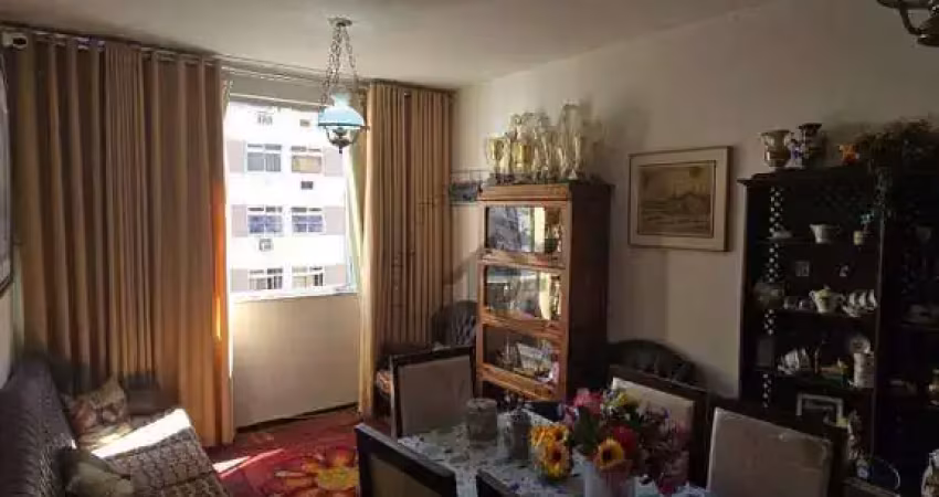 Incrível apartamento à venda na Rua Miguel de Frias, com 3 quartos, sendo 1 suíte, quadra da praia.