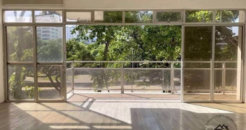 Apartamento Residencial à venda, Leblon, Rio de Janeiro - AP1397.