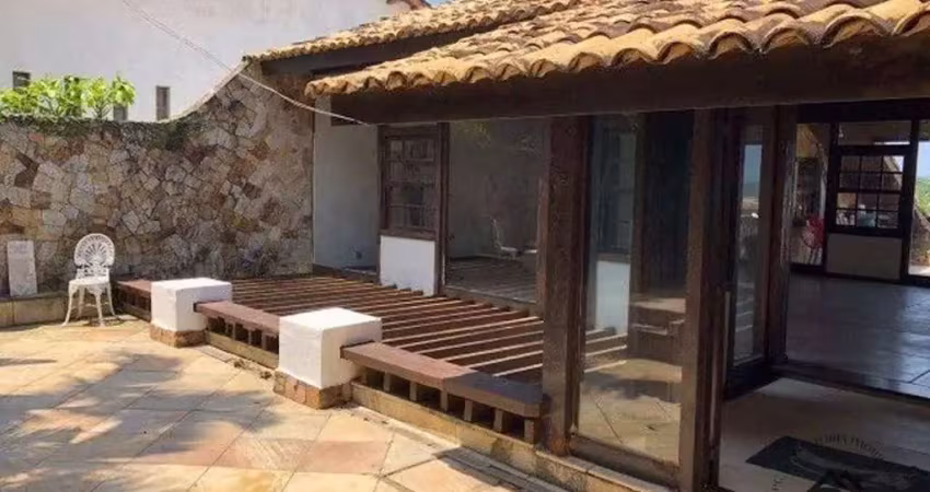 Casa com 4 quartos à venda por r$ 1.500.000 - piratininga - niterói/rj