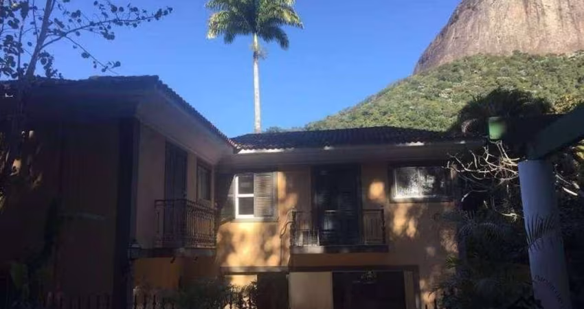 Apartamento Residencial à venda, Gávea, Rio de Janeiro - AP2016.