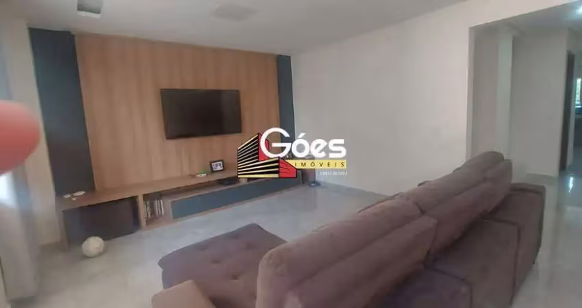 Sobrado Excelente a Venda com 3 dormitórios Jardim Santa Lidia Mauá