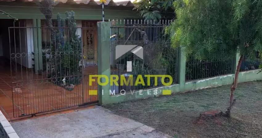 Casa com 2 quartos à venda no Jardim Naipi, Foz do Iguaçu 