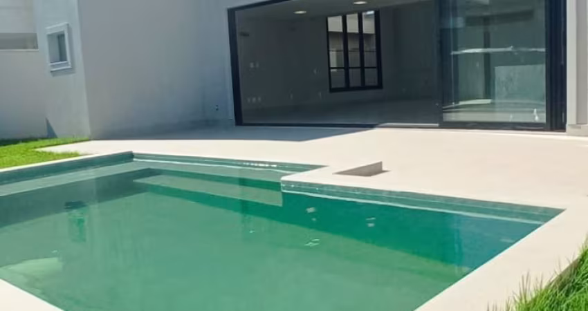 Casa em condomínio fechado com 5 quartos à venda no Jardim Itália