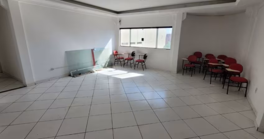 Conjunto de salas e auditório para locação no Bosque da Saúde