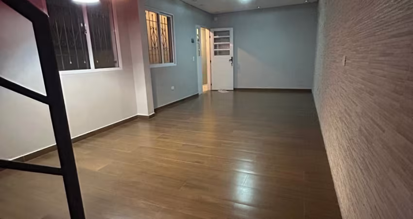 Sobrado à venda com 115m e 3 quartos-  Rio Pequeno, São Paulo.