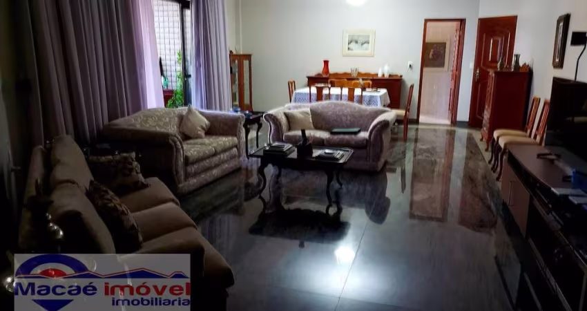 Apartamento em Imbetiba  -  Macaé