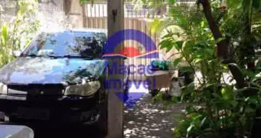Casa com 3 quartos à venda na Rua João do Patrocínio, Riviera Fluminense, Macaé