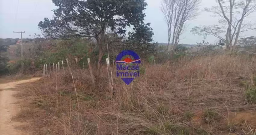 Terreno à venda na Avenida Antônio Abreu, Horto, Macaé