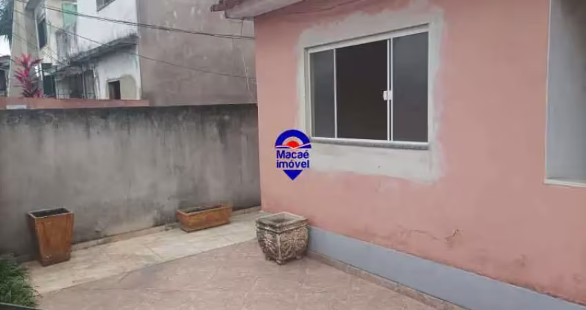 Casa com 3 quartos à venda na Rua dos Eucaliptos, Aroeiras, Macaé