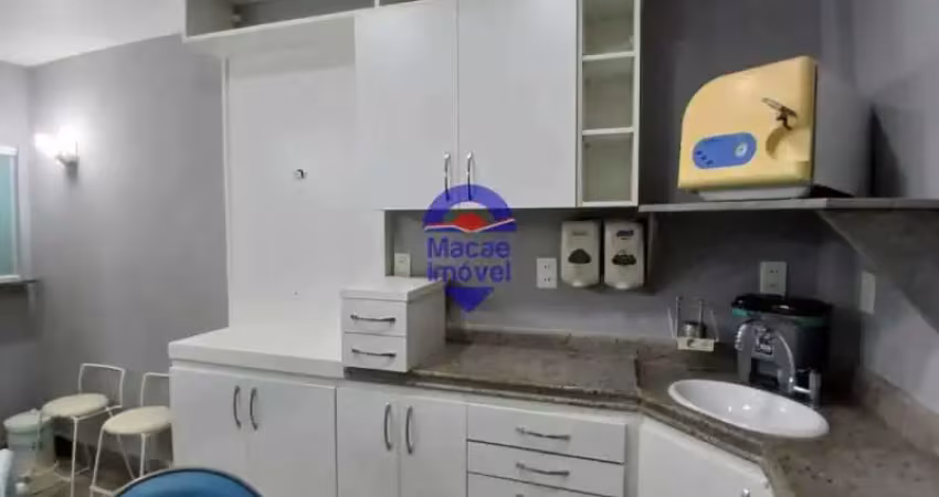 Sala comercial para alugar na Avenida Rui Barbosa, Centro, Macaé