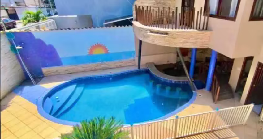 Casa com 5 quartos à venda na Avenida Vereador Roberto Garrido de Souza, Mirante da Lagoa, Macaé