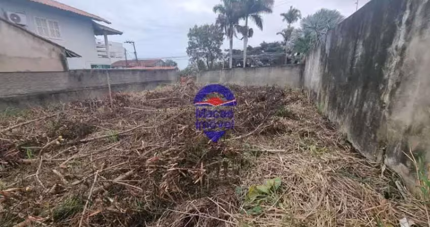 Terreno à venda na Alameda do Açude, Granja dos Cavaleiros, Macaé