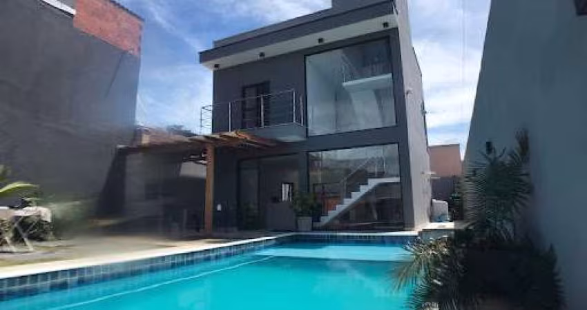 Sobrado com 3 dormitórios à venda, 140 m² por R$ 960.000,00 - Massaguaçu - Caraguatatuba/SP