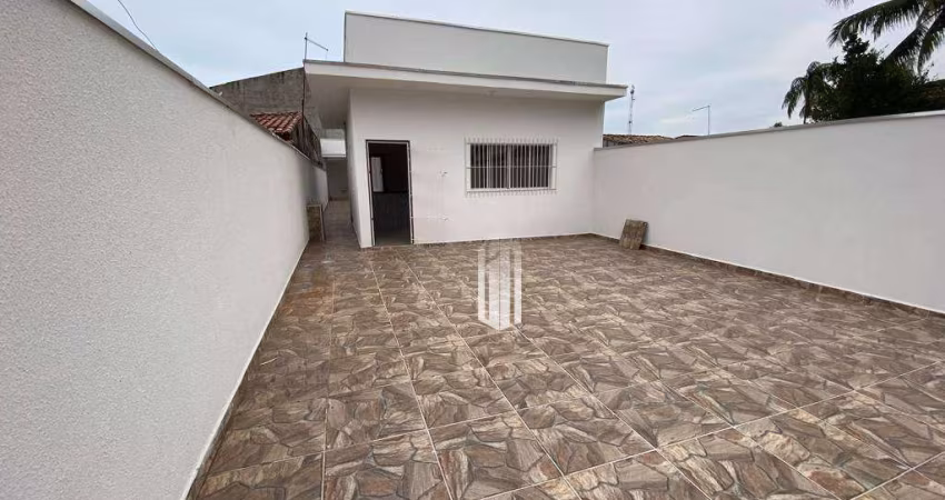 Ótima casa nova com 3 dormitórios à venda por R$ 640.000 - Jardim das Gaivotas - Caraguatatuba/SP