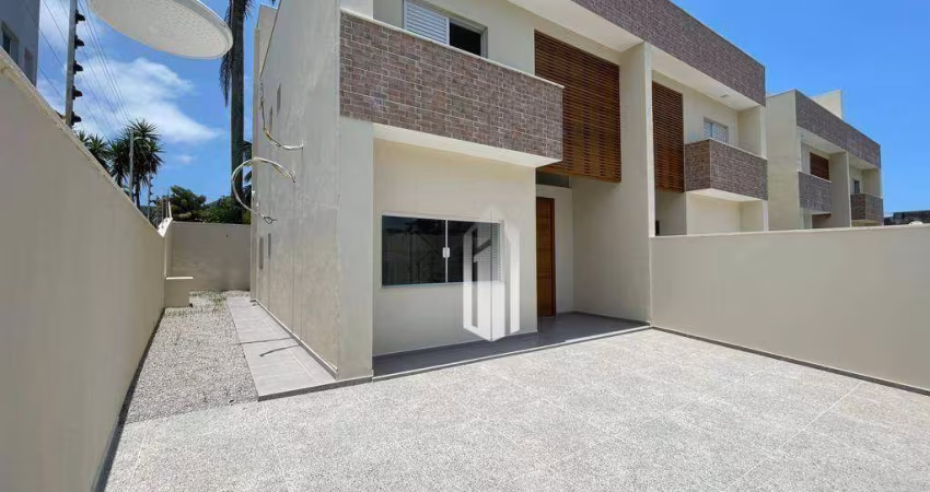 Lindo Sobrado em condomínio com 4 suítes à venda, 300 metros da Praia! 190m² por R$ 2.250.000 - Praia de Juquehy - São Sebastião/SP