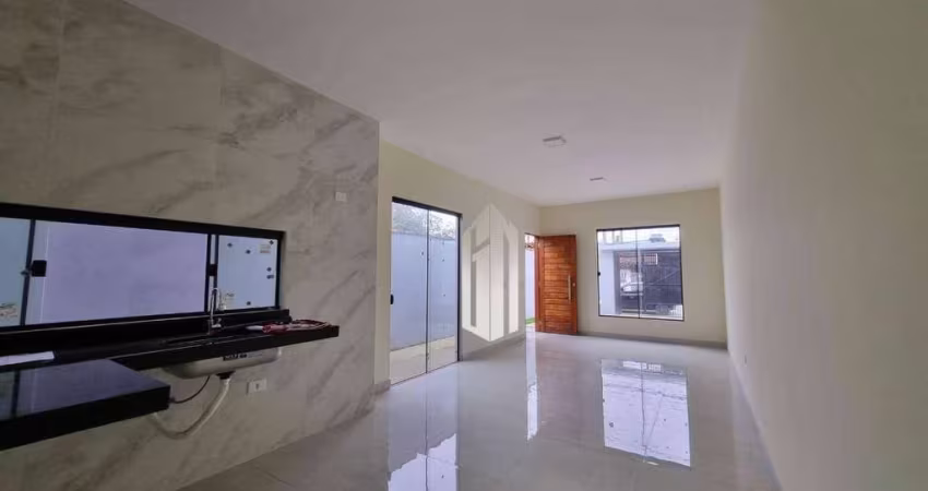 Casa com 2 dormitórios à venda, 150 m² por R$ 380.000 - Golfinhos - Caraguatatuba/SP